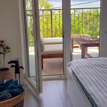 Luca * Krmpote-Vodice